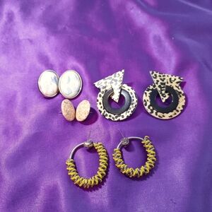 Set of 4 Retro earrings